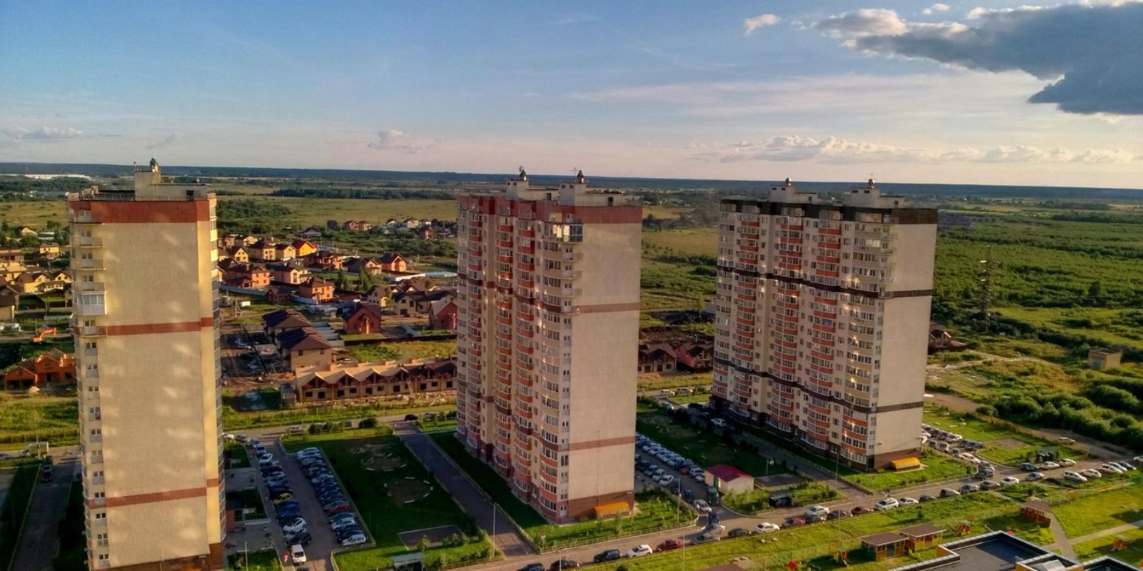 Погода в брусилово тверь. Деревня Брусилово Тверь. Оснабрюкская 34. Оснабрюкская 34 Тверь. Дом у ручья Тверь Брусилово.