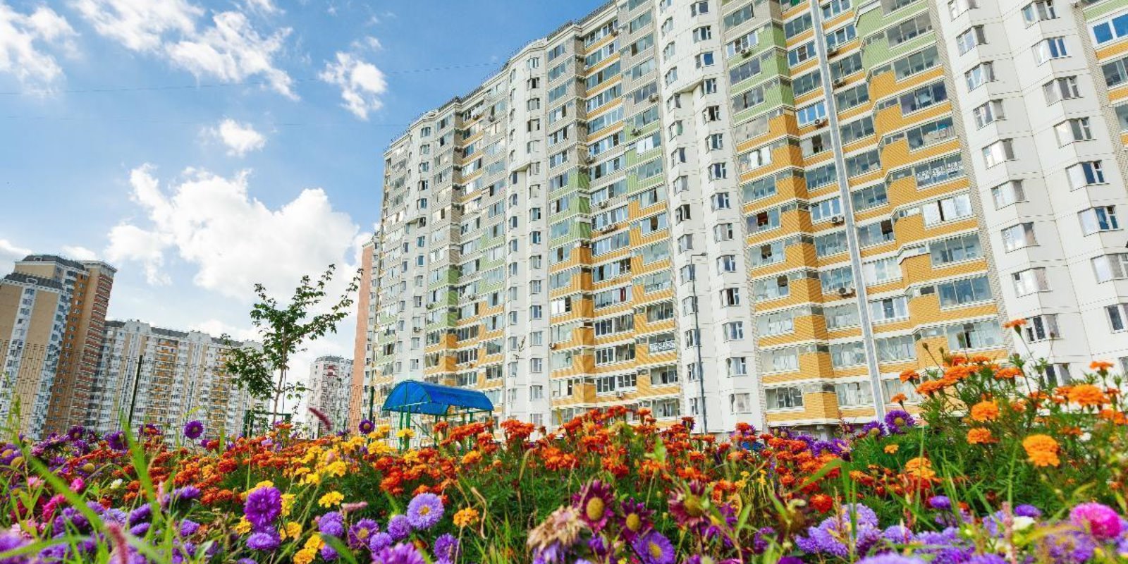 Вторичка минск. Район Выхино-Жулебино панорама. Панорама Жулебино. Москва панорама Жулебино. Центр 2 в Подмосковье.